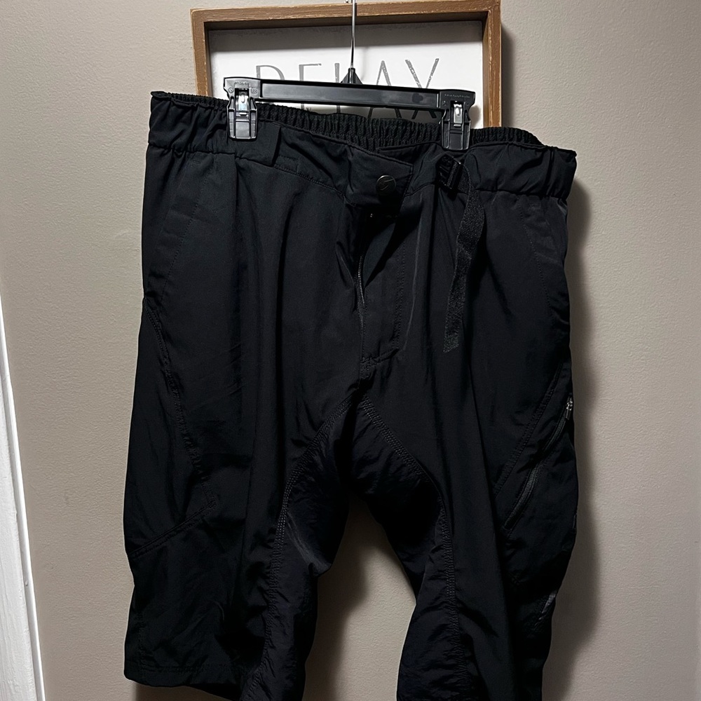Mens bike shorts with padding for sensitive areas. size XL